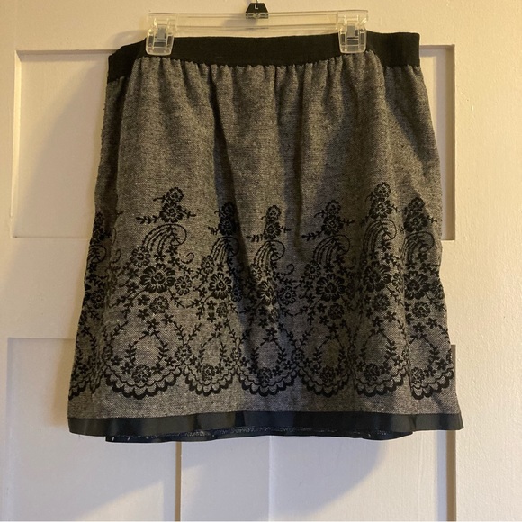 Grey wool-blend skirt - Picture 3 of 4